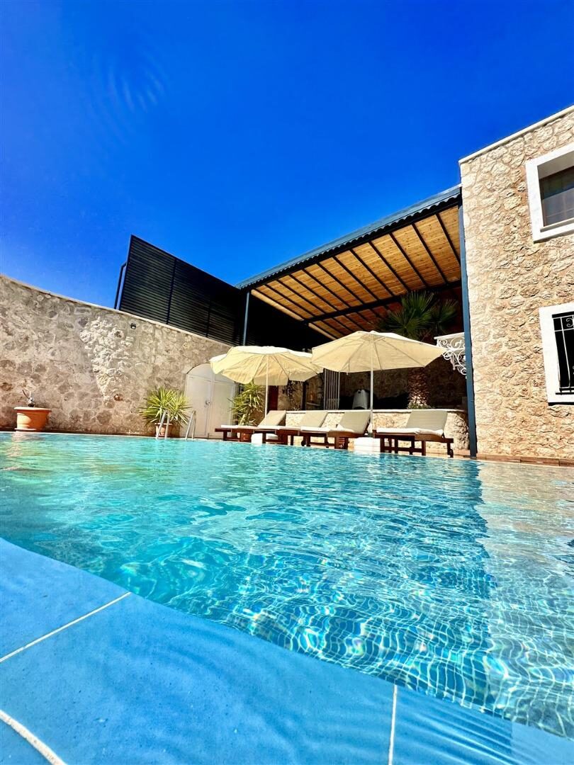 Villa Berat — 3