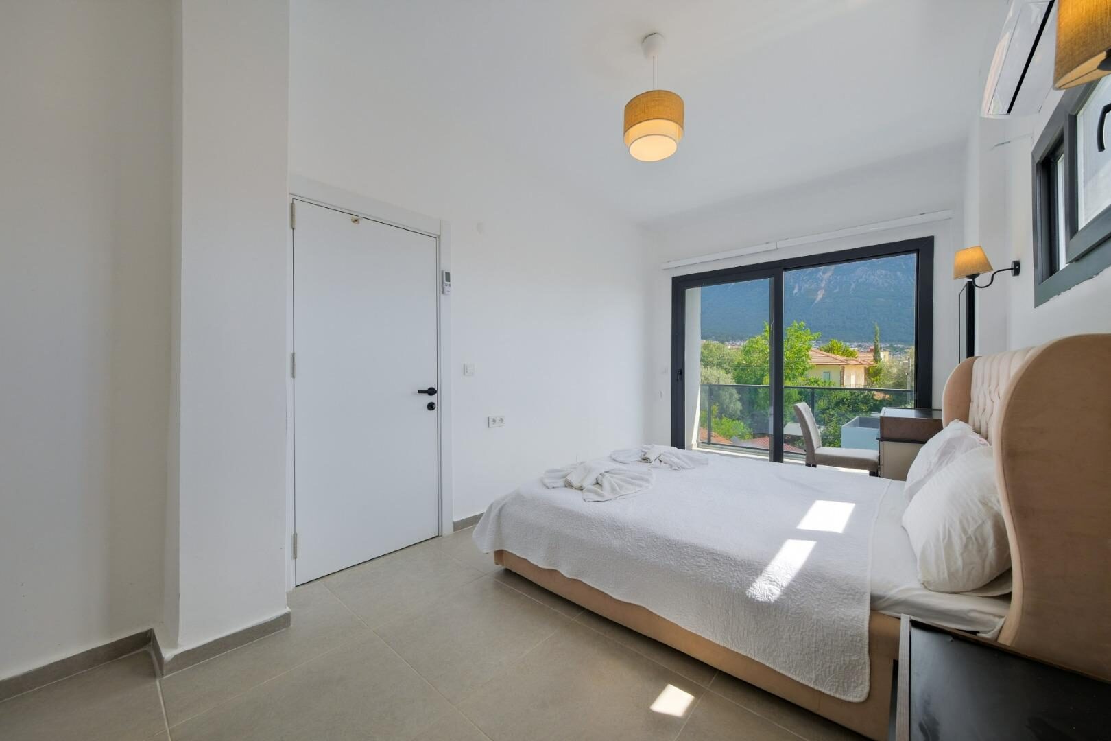 Villa Note 5 — 47