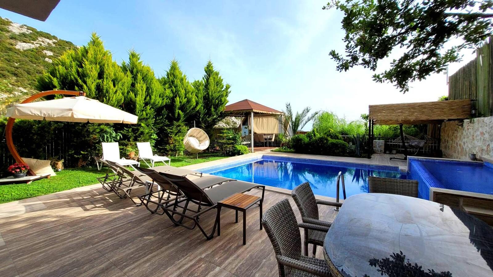 Villa Dere — 10