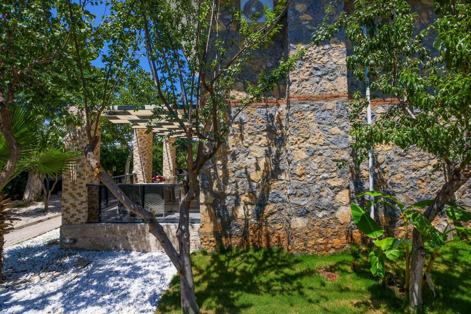 Villa Seyir — 93
