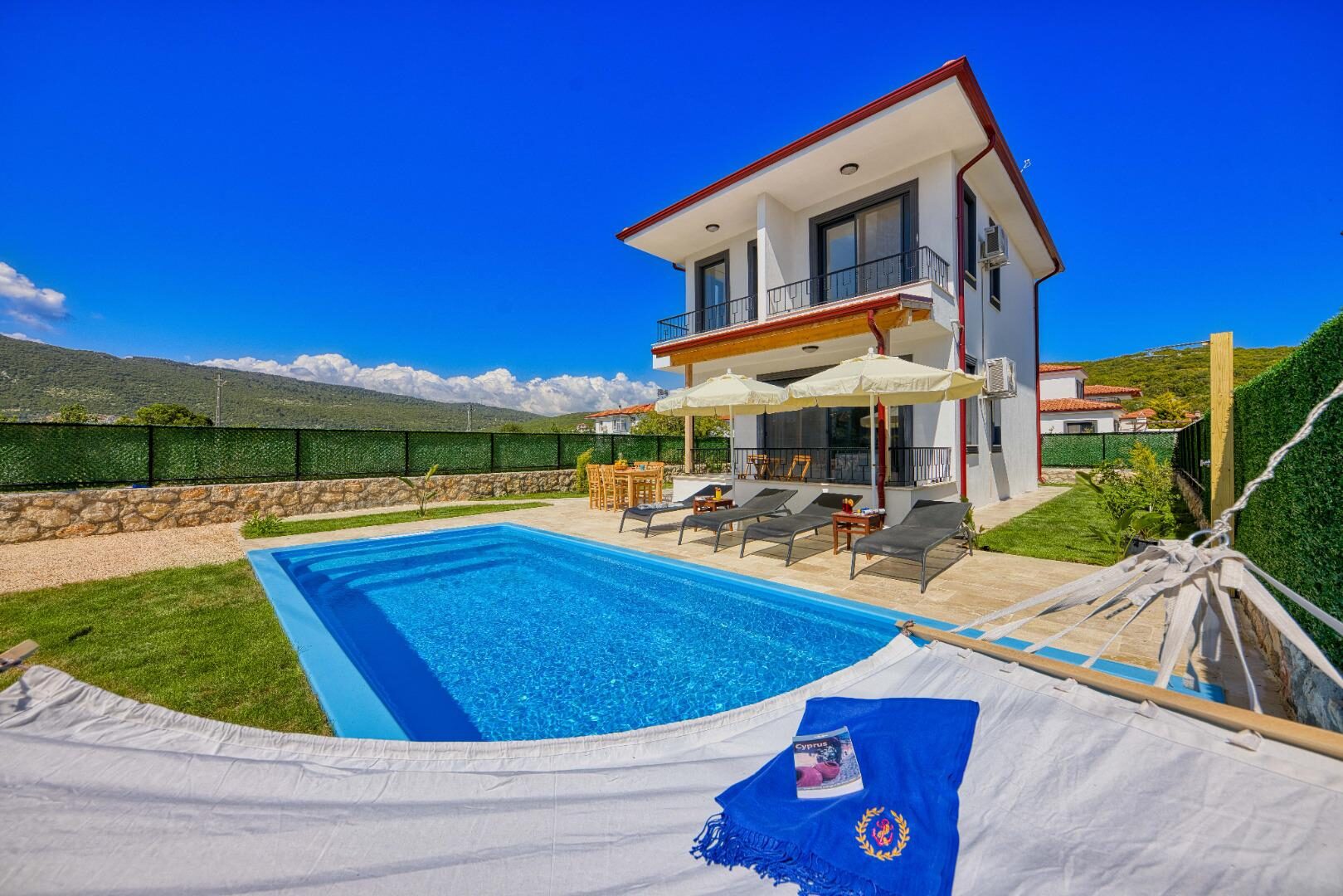 Villa Toscana 4 — 1