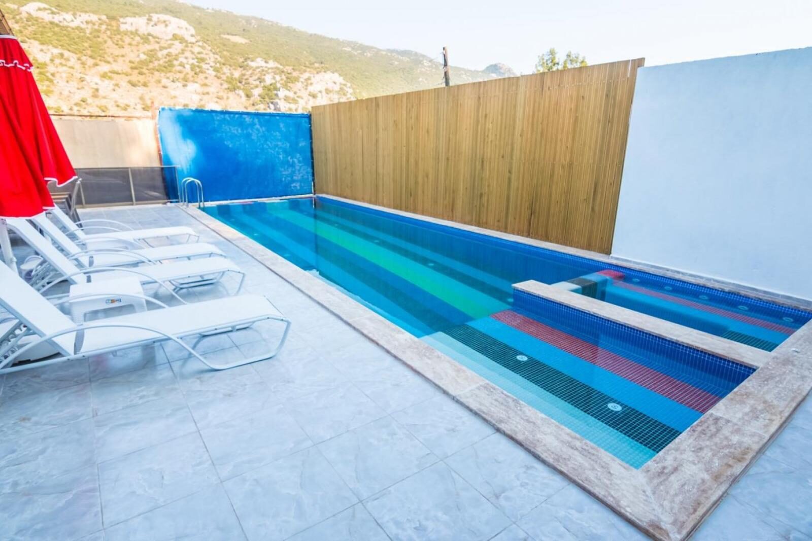 Villa Sunshine İslamlar — 3