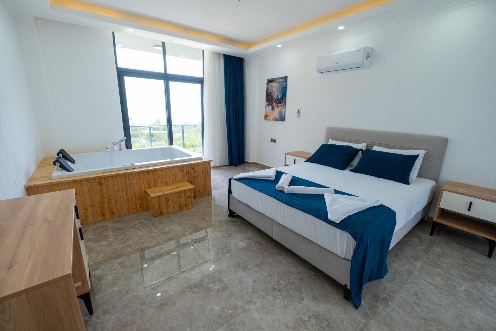 Villa King — 11