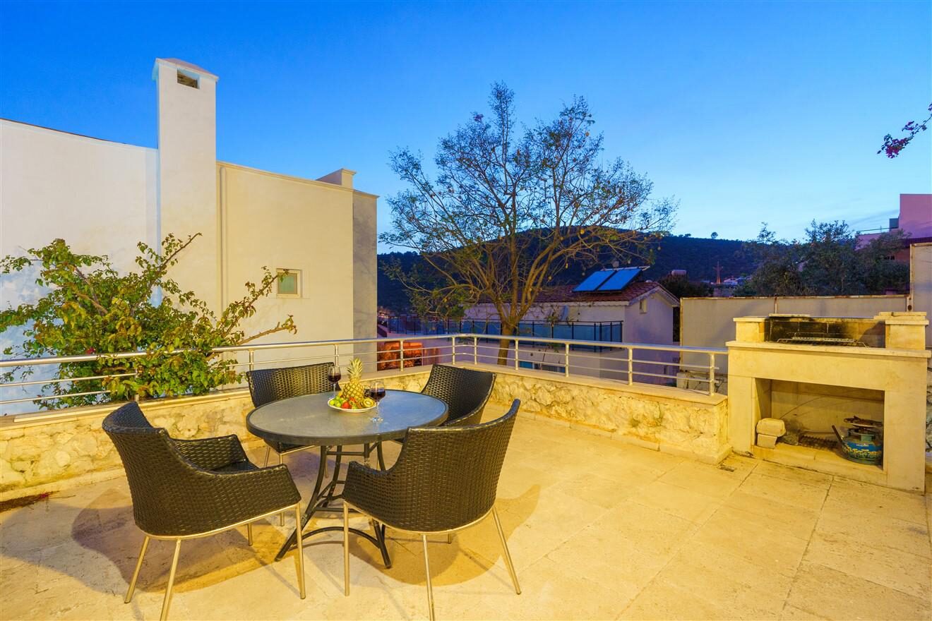Villa Tarus Mara — 72