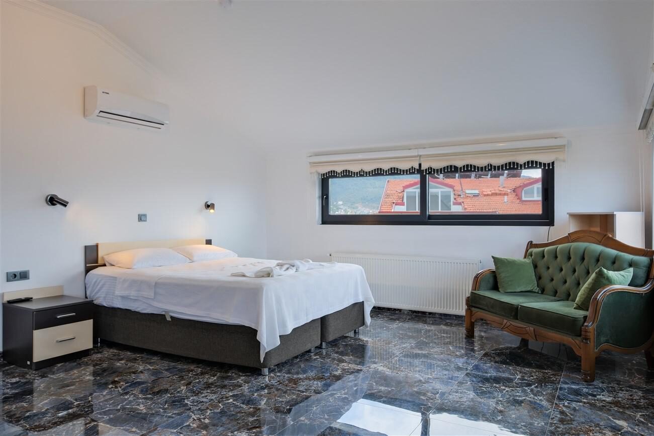 Villa Sembol — 42