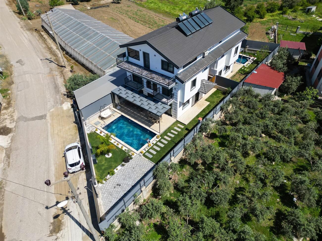 Villa Sembol — 60