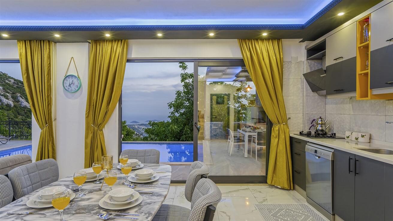 Villa Alara — 60
