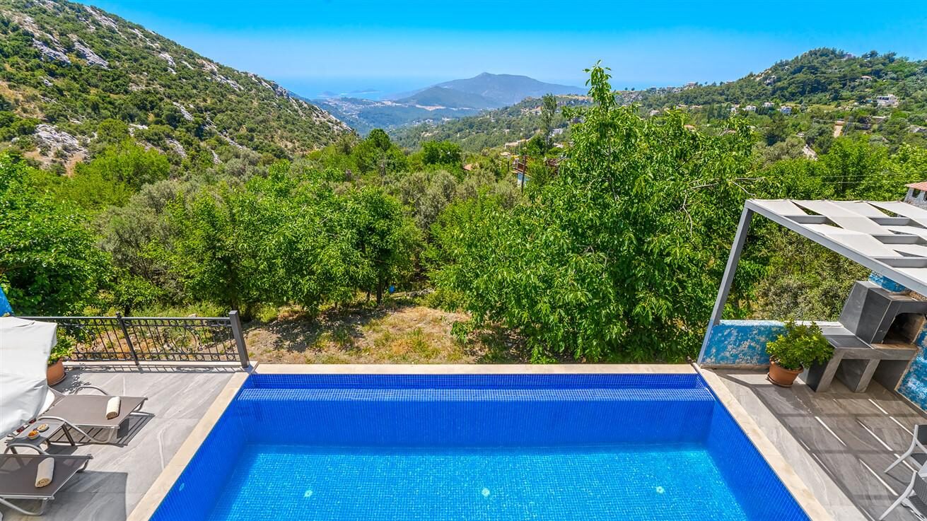 Villa Alara — 112