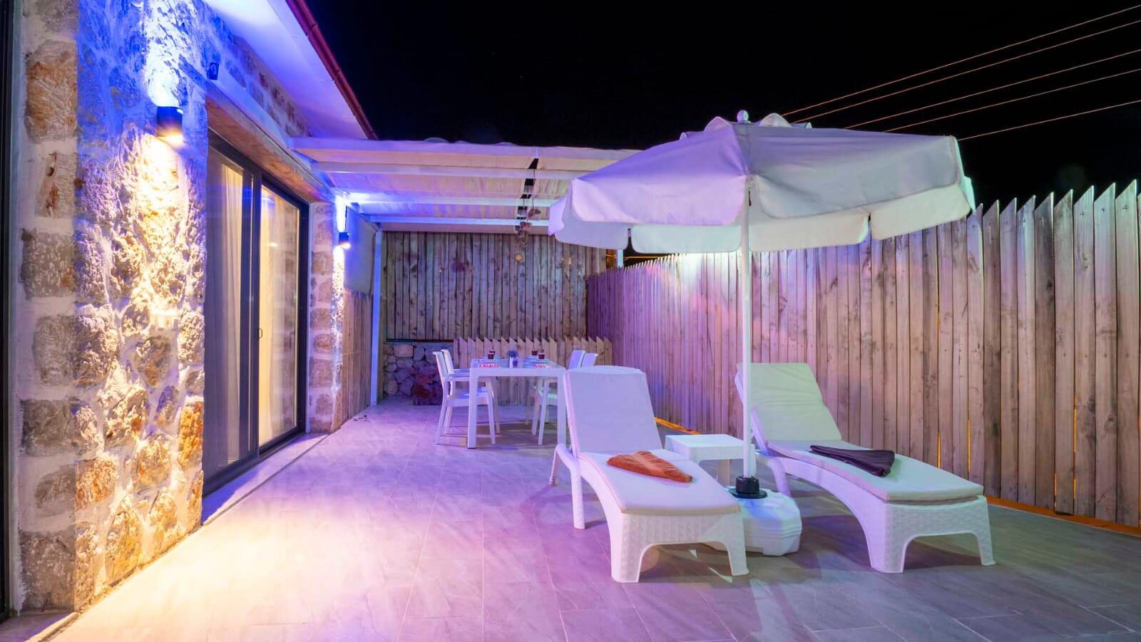 Villa Pamir — 18