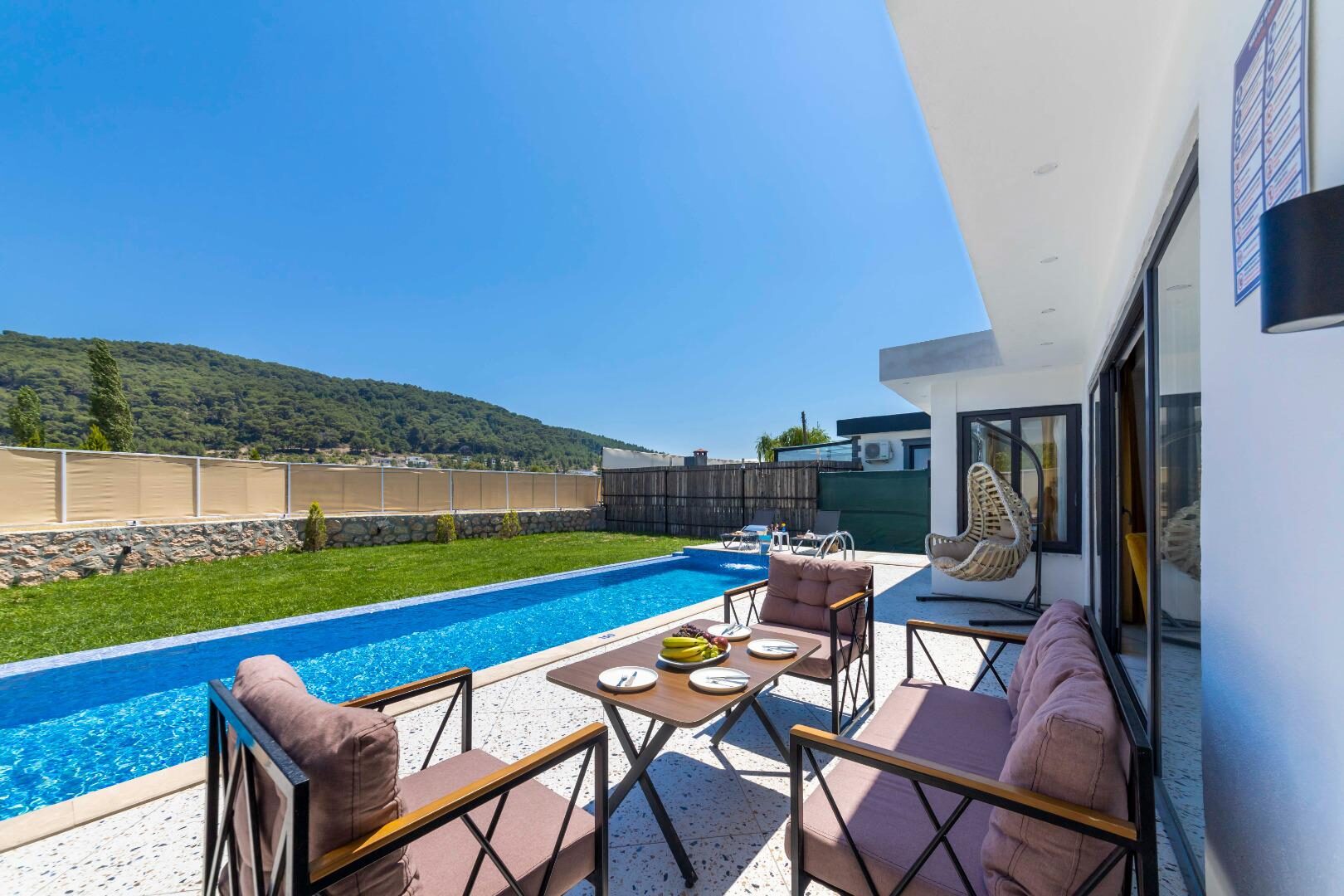 Villa Guru — 14