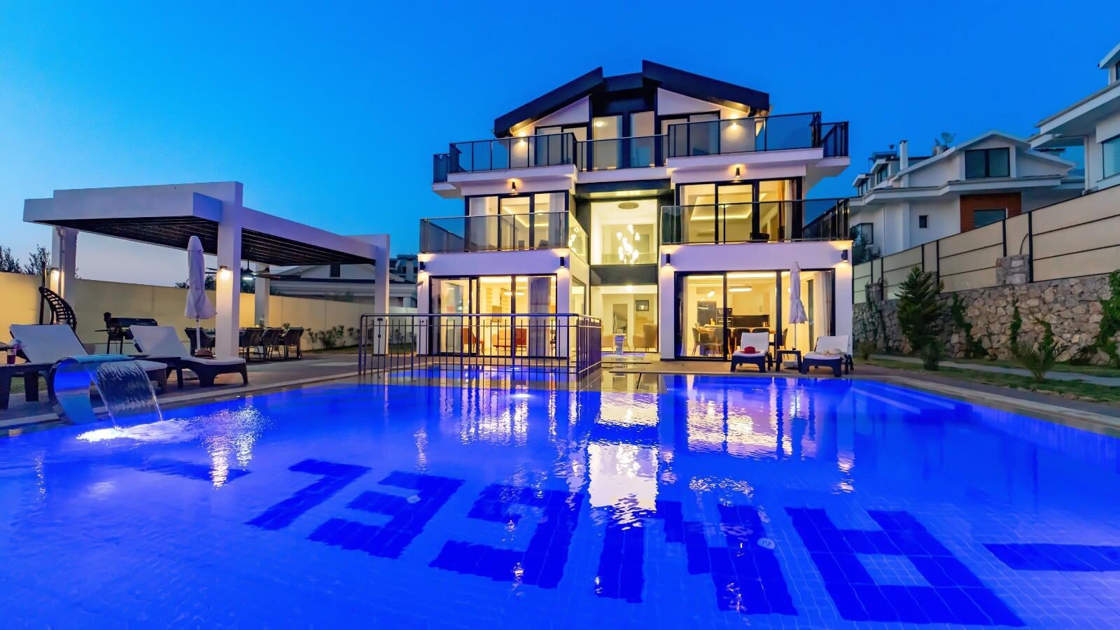 Villa Balkan 1 — 4