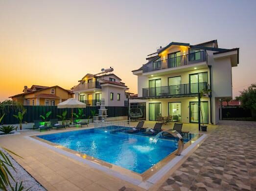 Villa Fullmoon 2 — 4