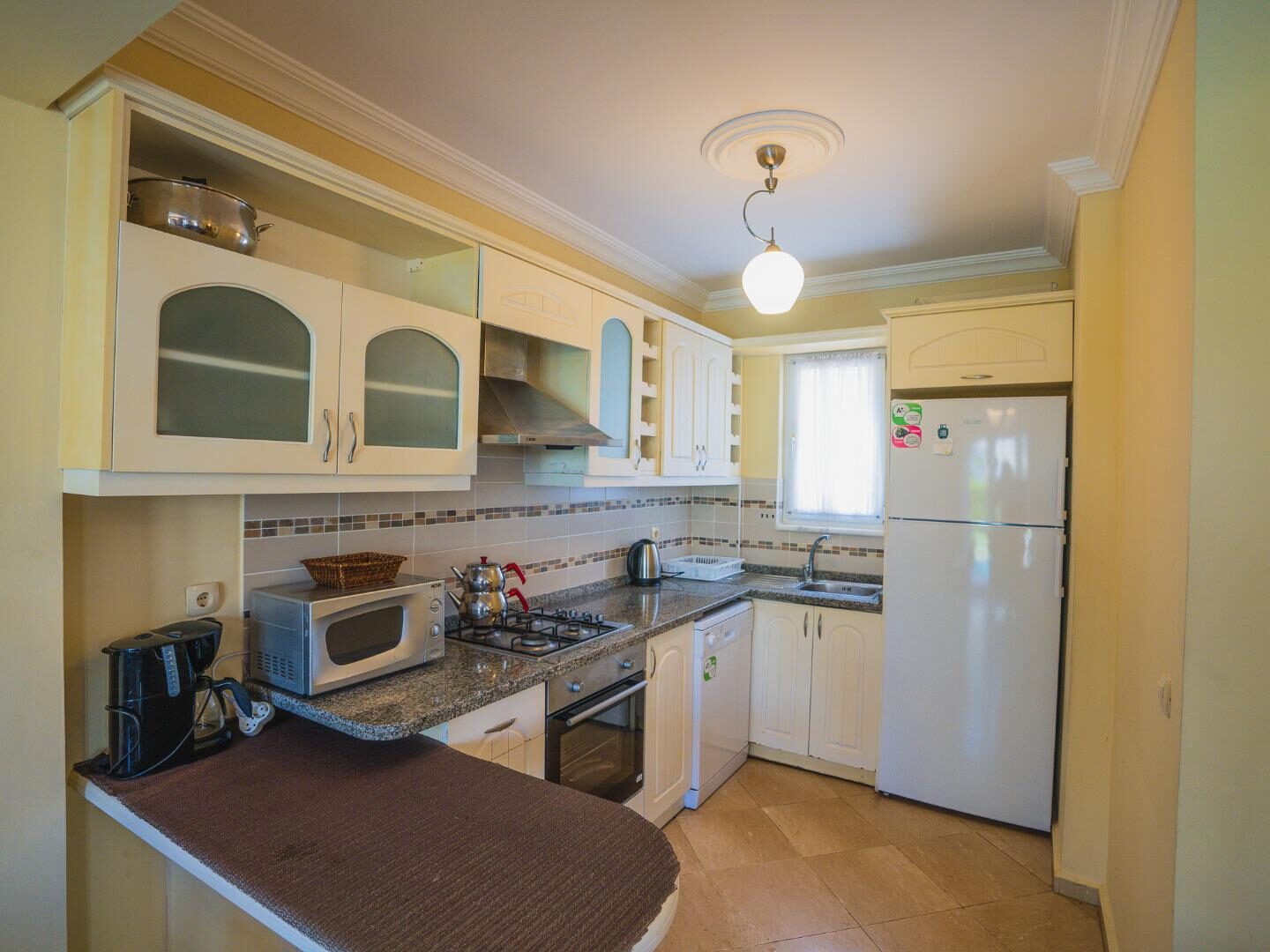 Villa Pearl 9 — 16