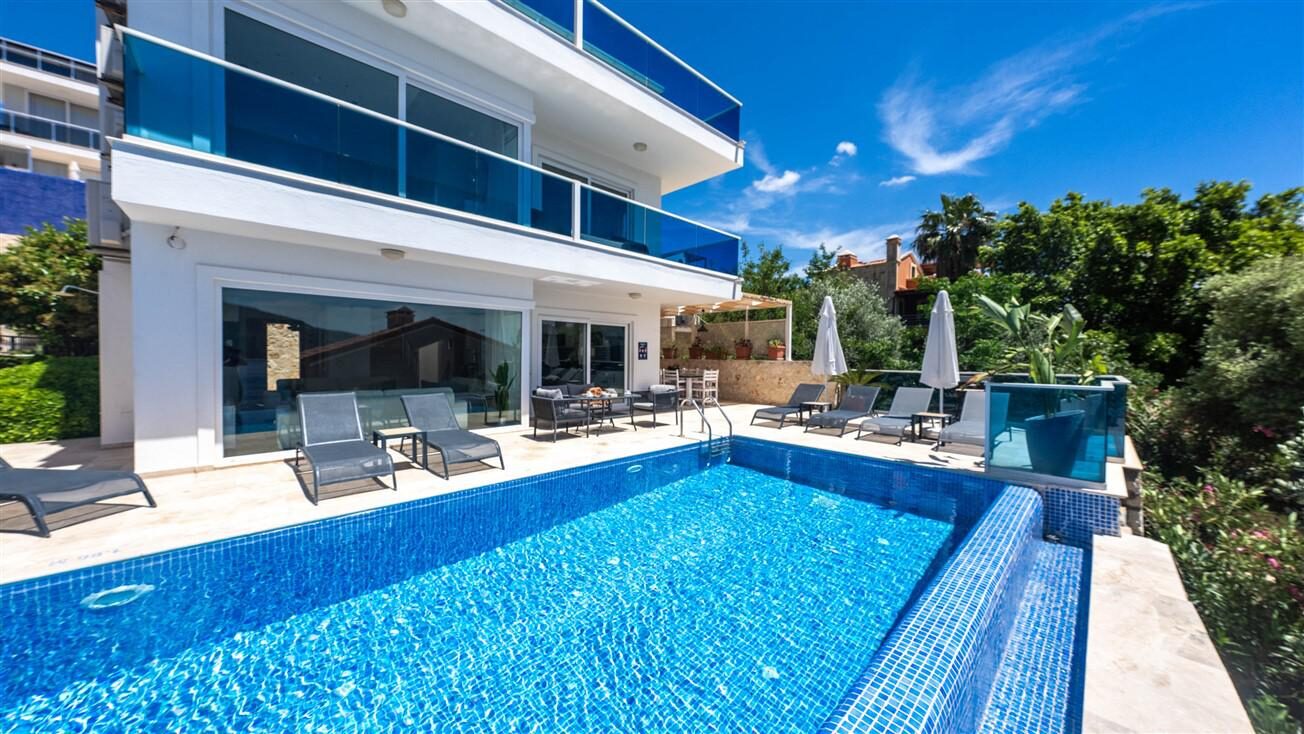 Villa Rüzgar — 3