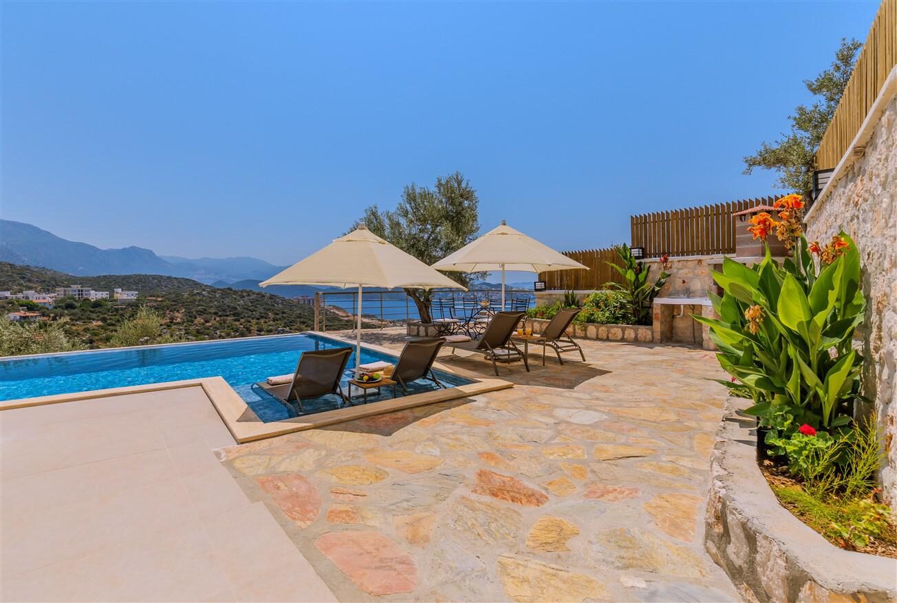 Villa Eterna — 14
