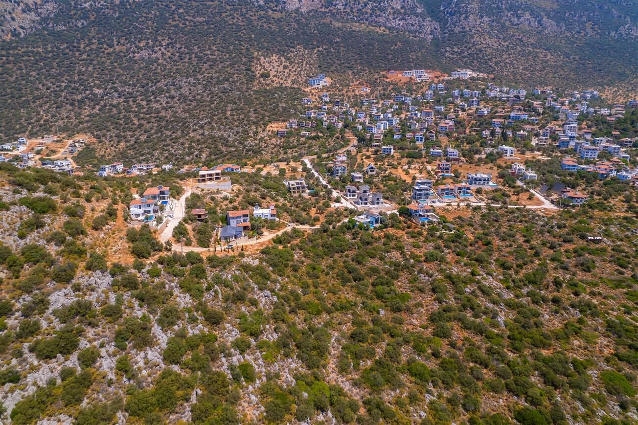 Villa Eterna — 69