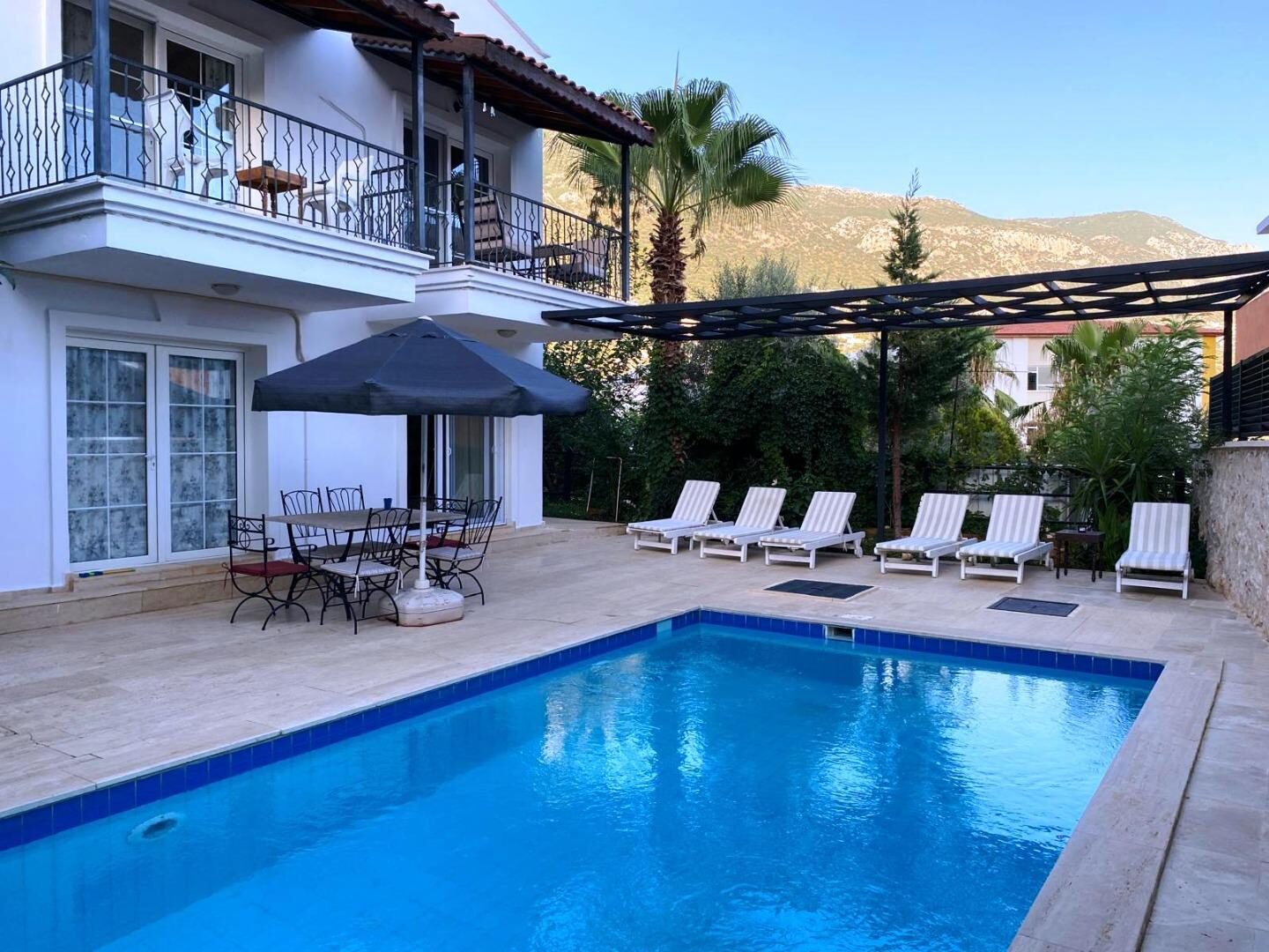 Villa Leto Kleo 1 — 2