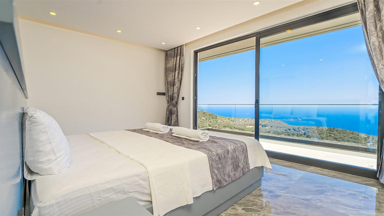 Villa Sun — 47