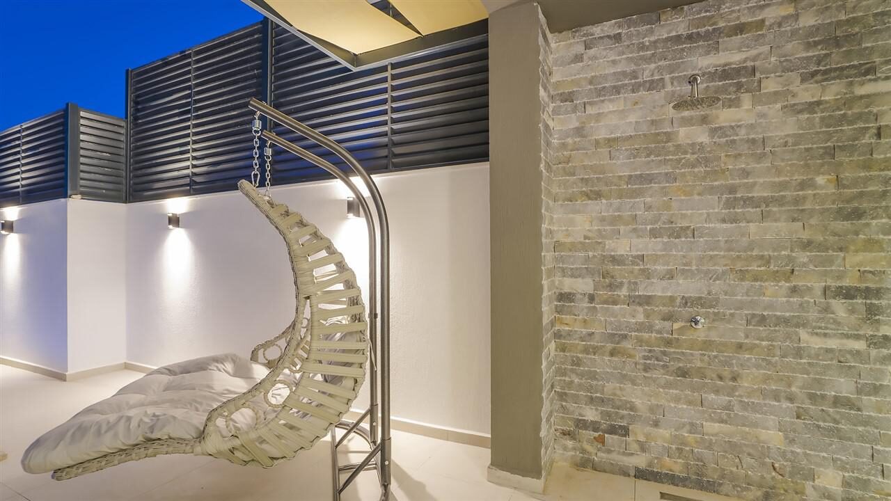 Villa Sun — 63