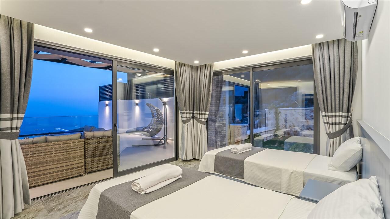 Villa Sun — 85