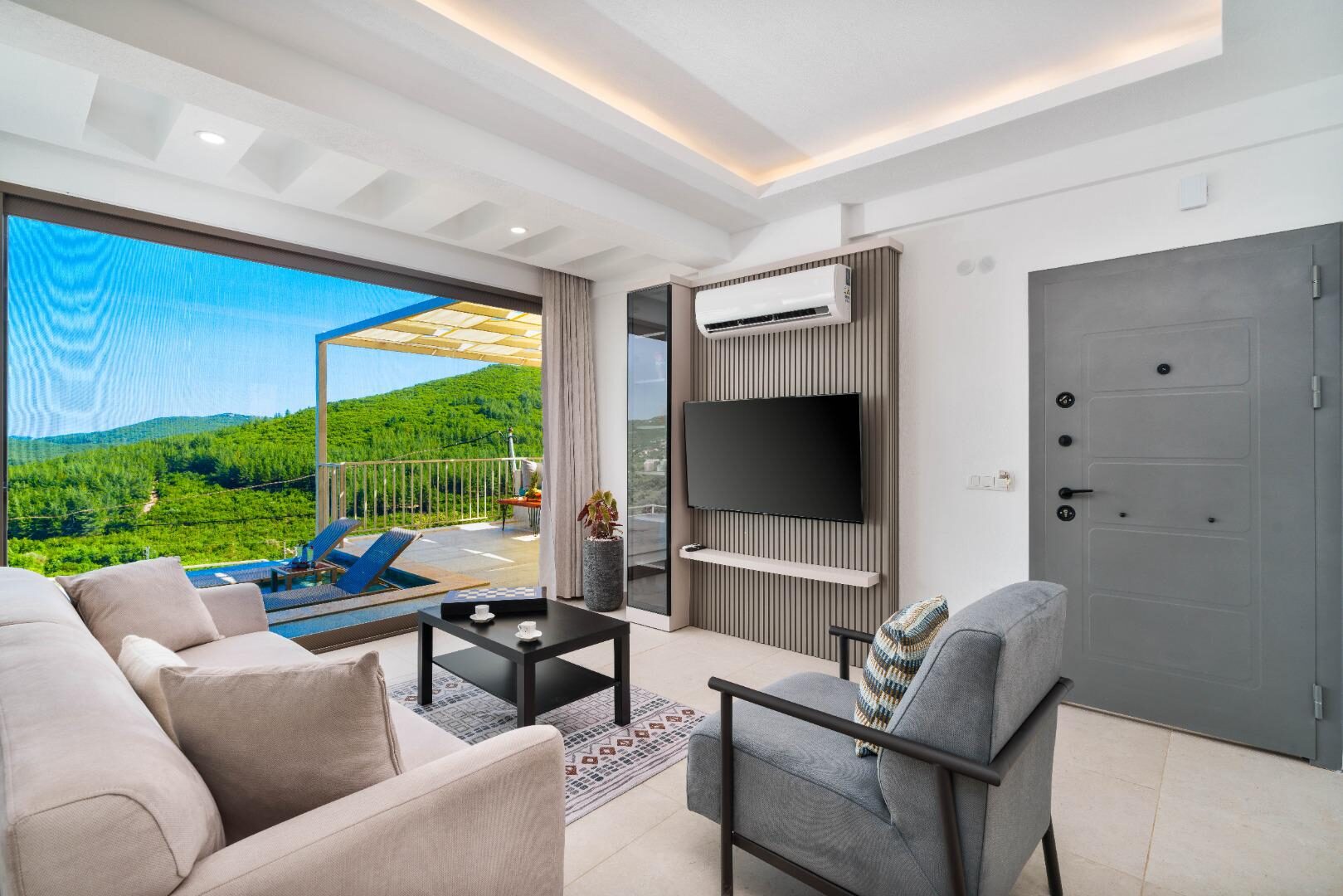 Villa Lumina — 28