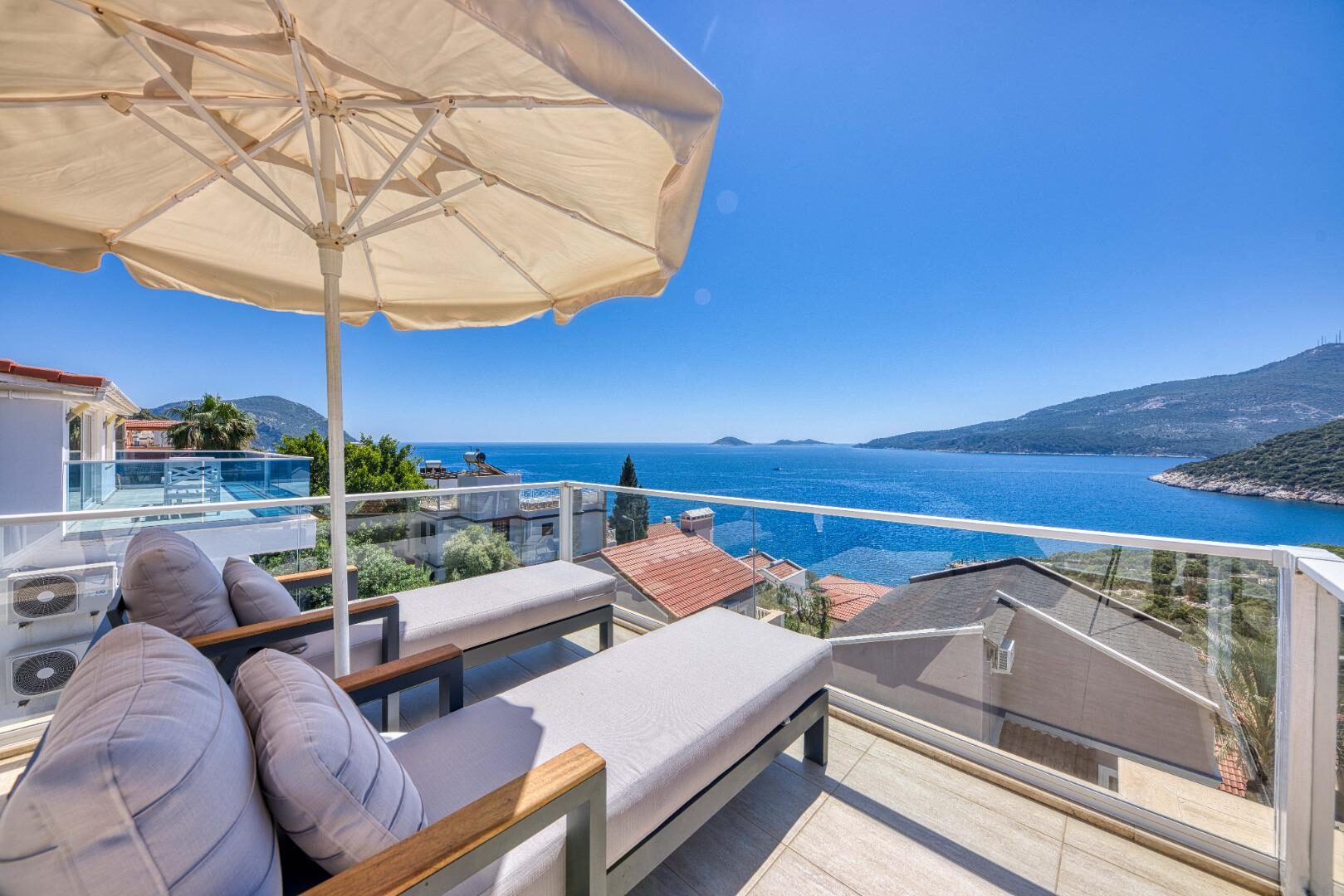 Villa Bella Luna — 67