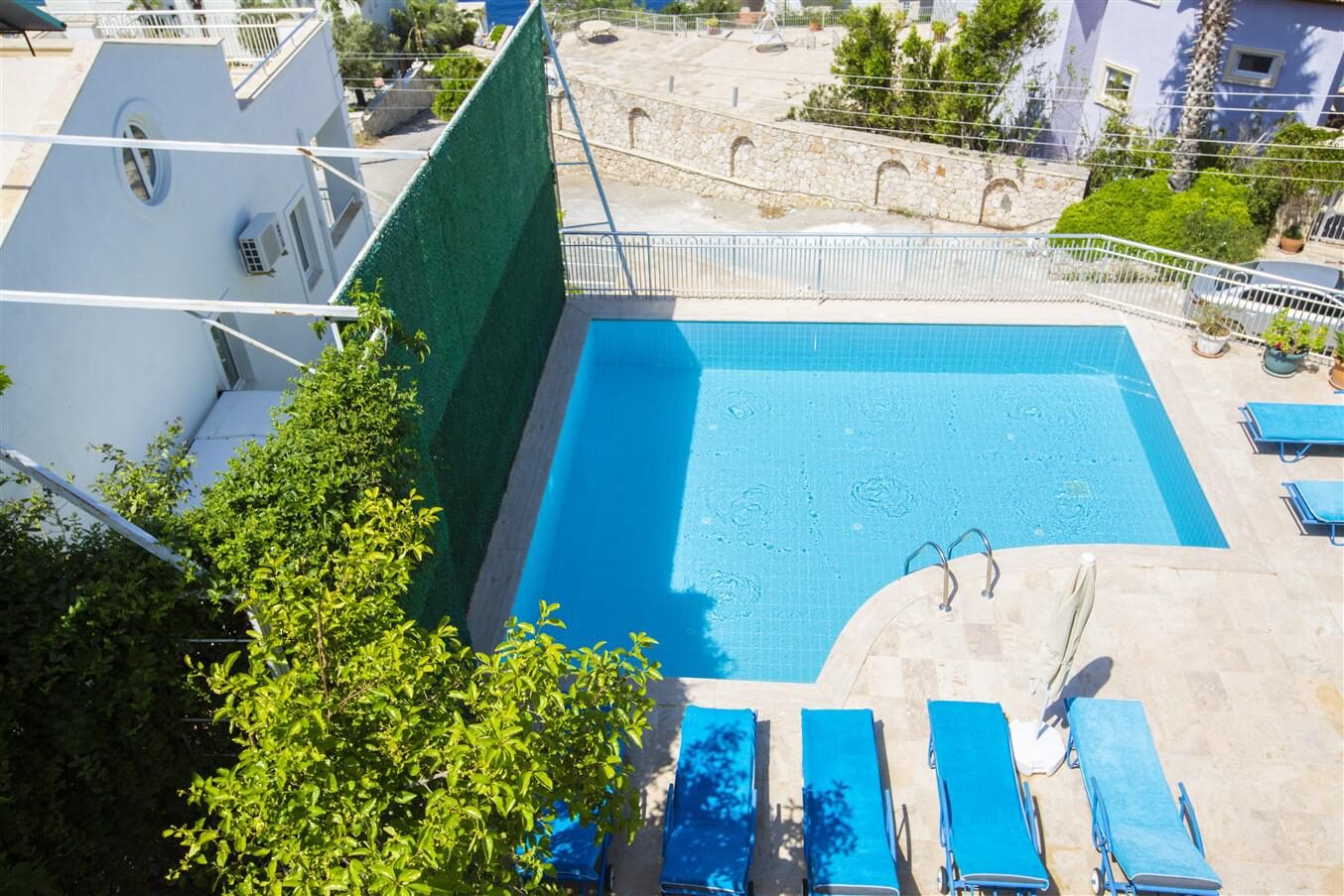 Villa Baysal Bergamot — 5