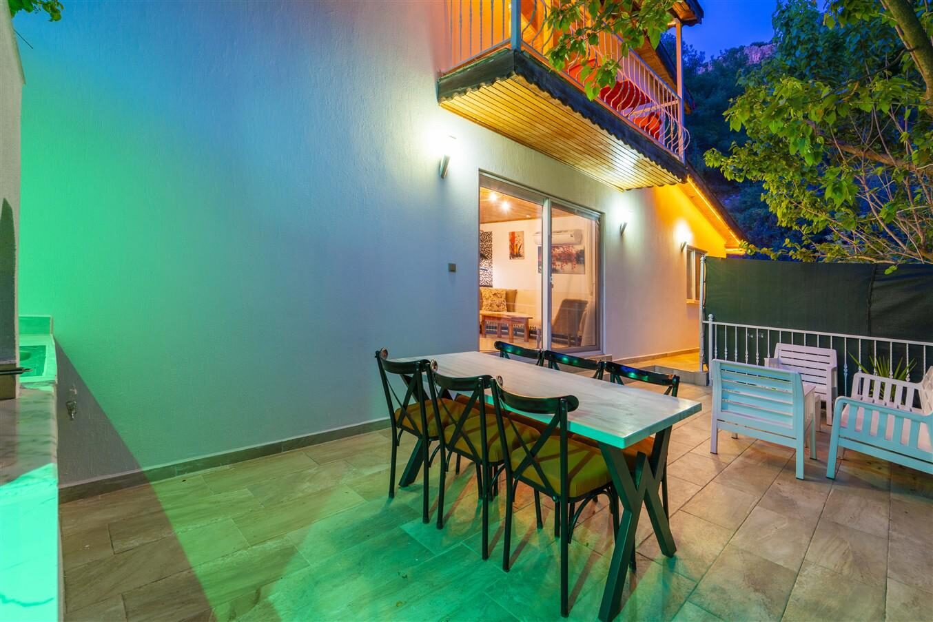 Villa Botanik — 11