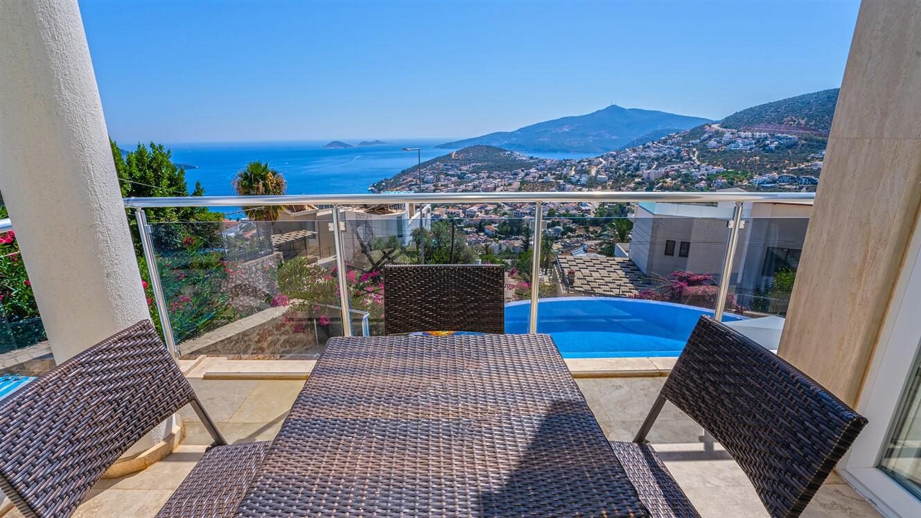 Villa Neptune — 42