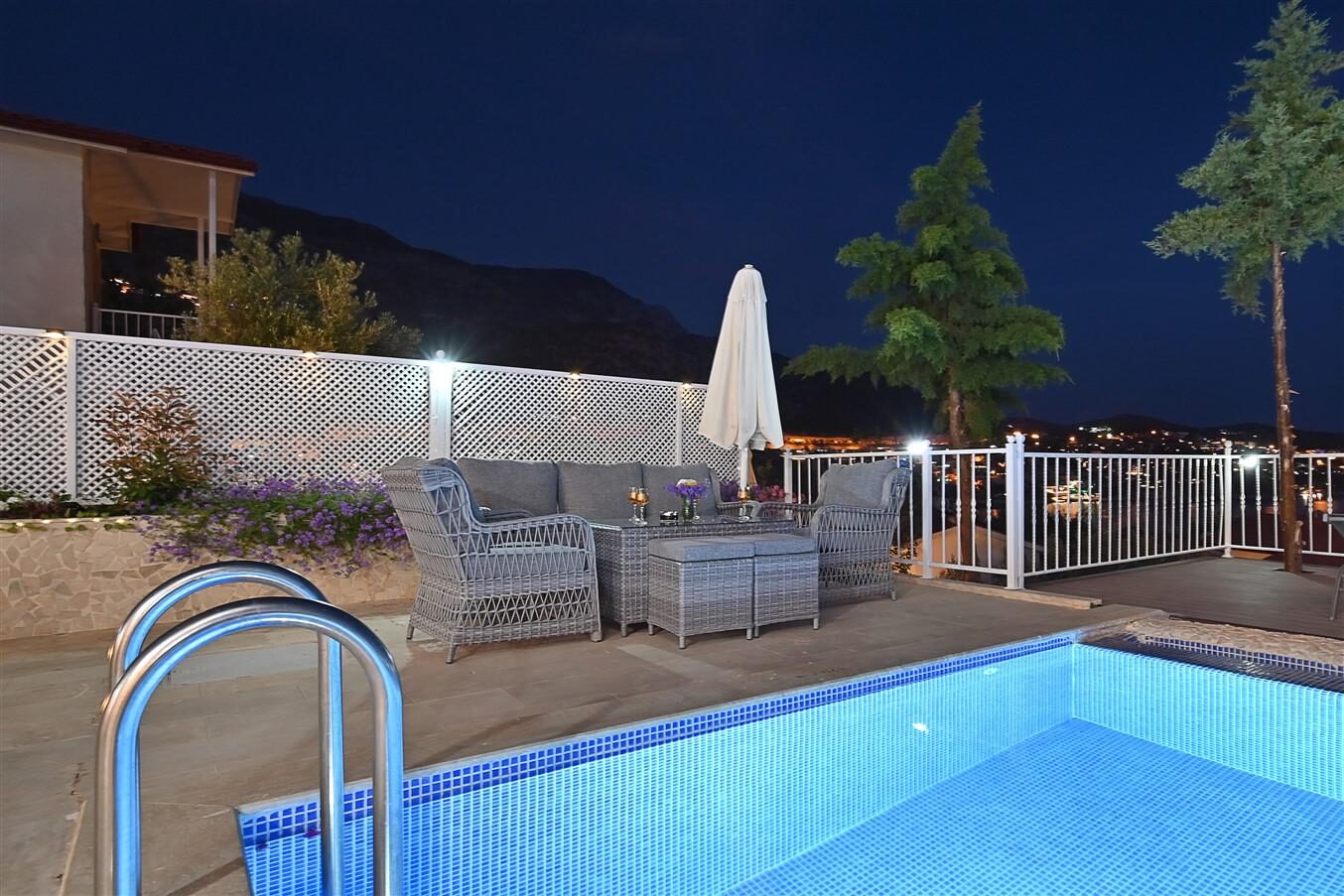 Villa Dionysus — 23